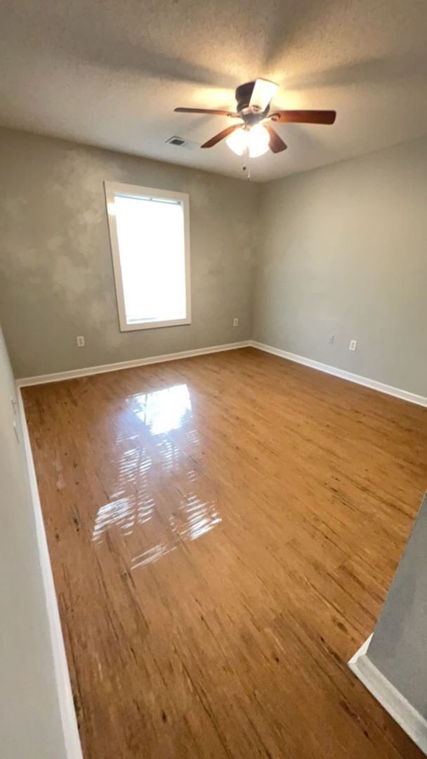 Foto del edificio - 2-Bedroom, 2-Bathroom Condo