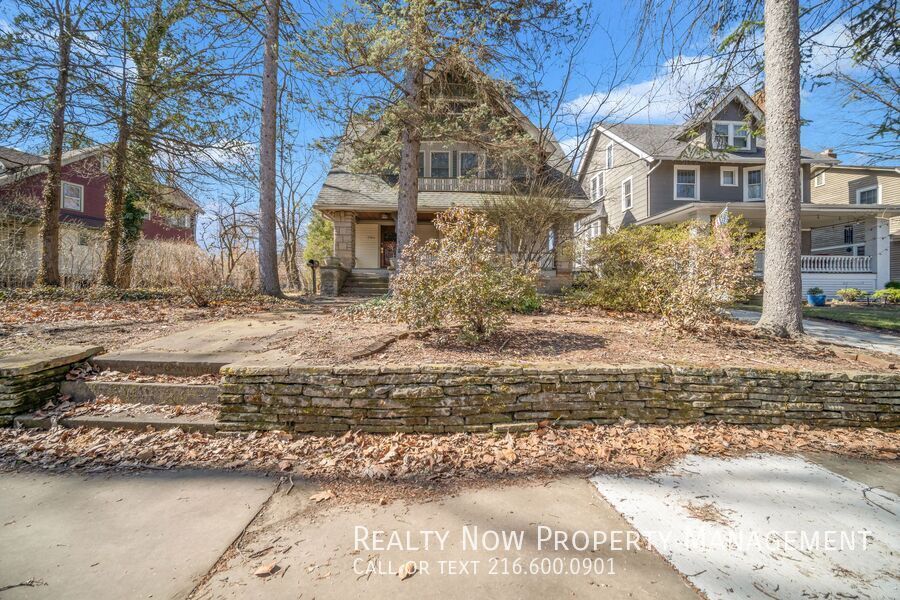 Primary Photo - 1764 Radnor Rd
