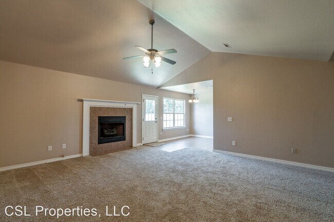 Building Photo - 3 br, 2 bath House - 1335 Middle Fork Road