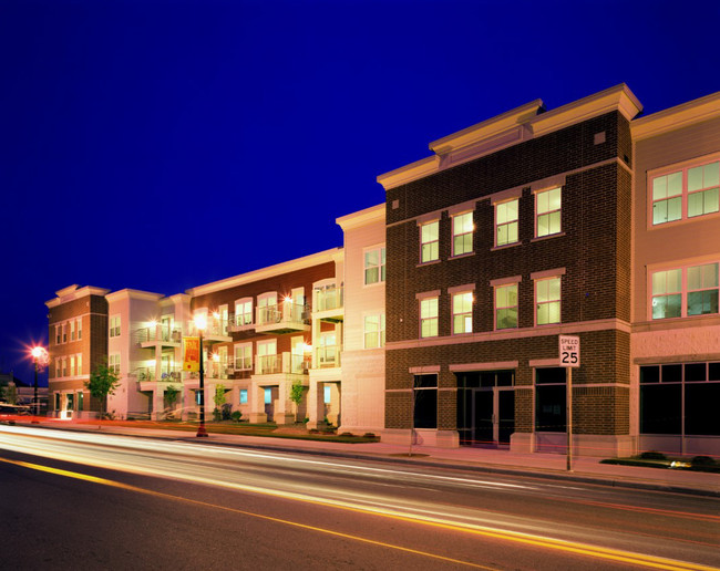 Foto del edificio - Deforest Town Square