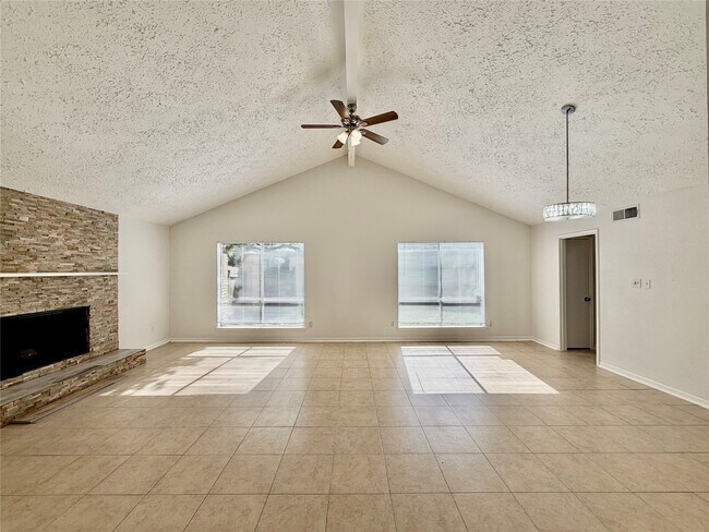 Building Photo - 2507 Coopers Post Ln