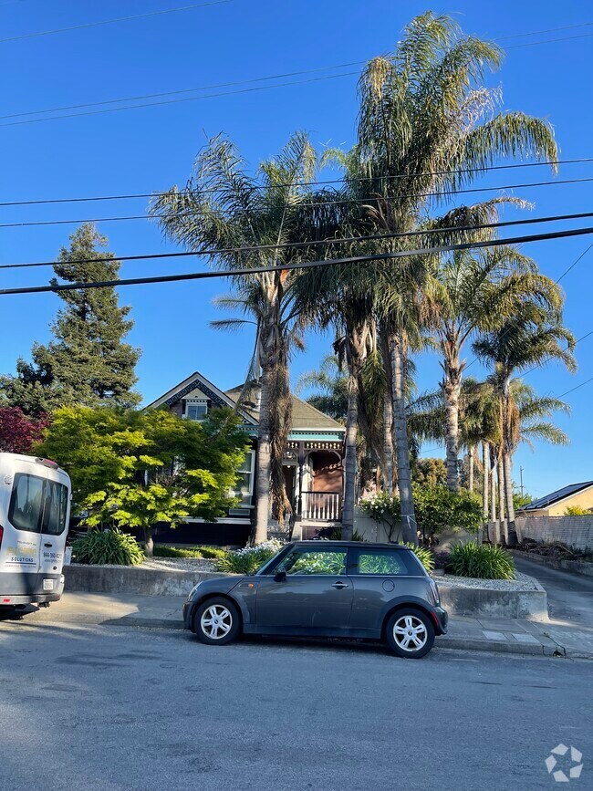 Mulford Gardens Houses for Rent San Leandro, CA 2 Homes