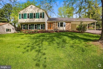 Building Photo - 15120 Watergate Rd