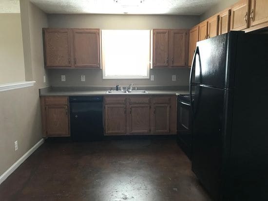 Building Photo - 709 Peggy Branch Dr, Mt Sterling, KY 40353