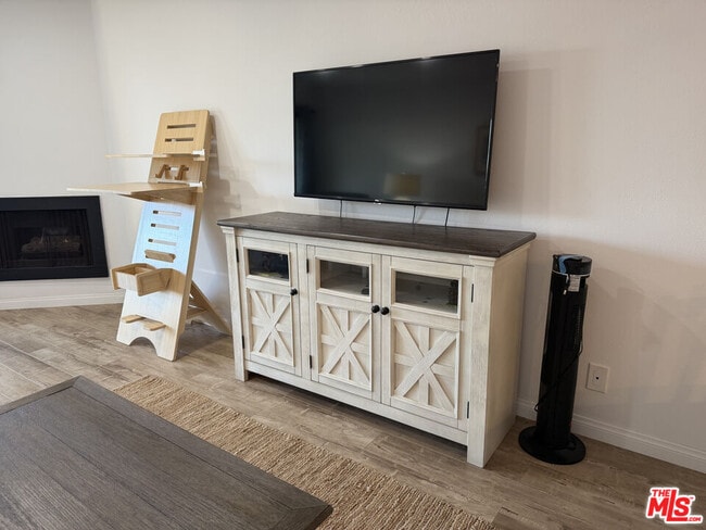 Building Photo - 26664 Seagull Way