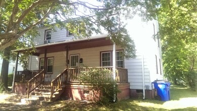 Building Photo - 2541 Ballentine Blvd