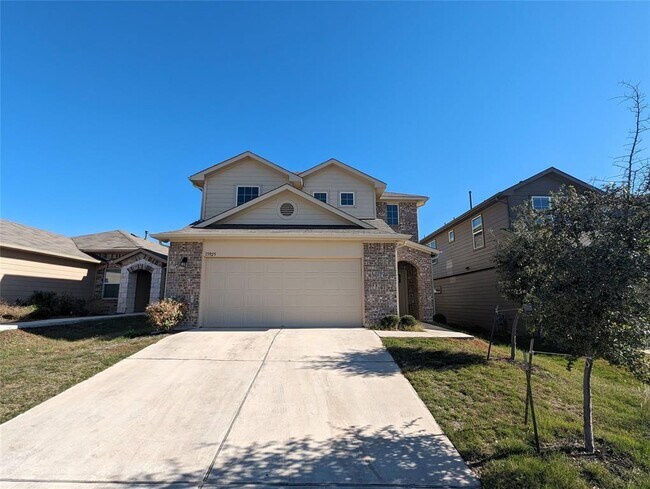 Building Photo - 13925 Heywood Dr