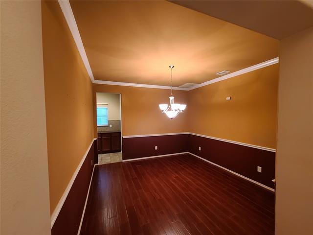 Building Photo - 2811 Prado