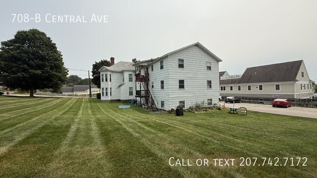 Building Photo - 708 Central Ave