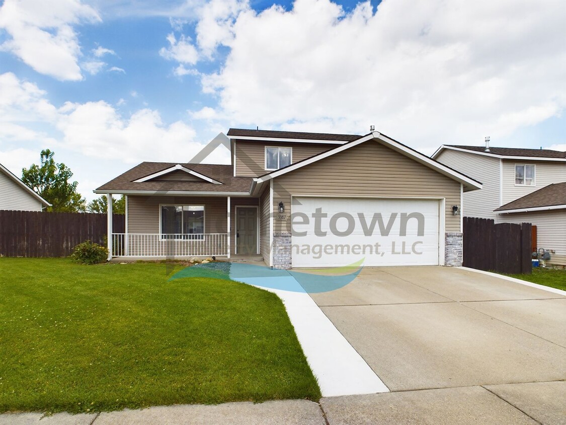 Primary Photo - $200 Off Your First Month’s Rent on This S...
