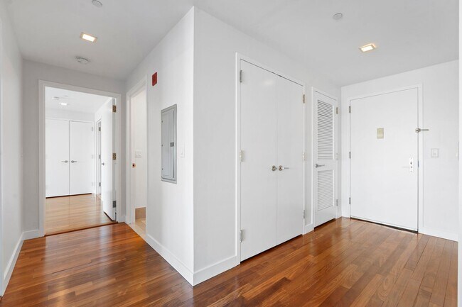 Foto del edificio - 25 Hudson St