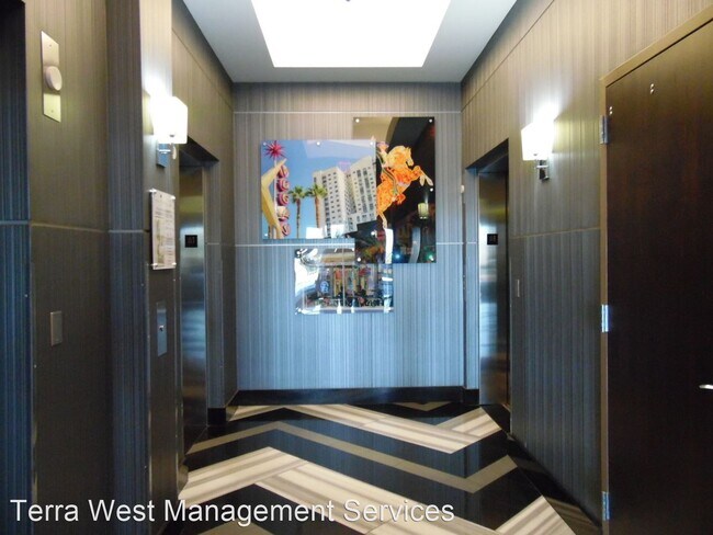 Building Photo - 2 br, 2 bath House - 150 Las Vegas Blvd. N...