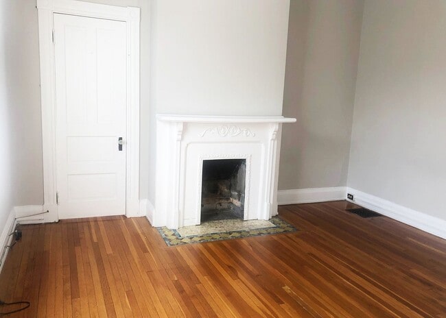 Foto del edificio - 344-348 Howell Avenue