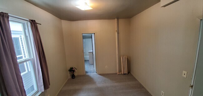 Building Photo - 111 N Blair St