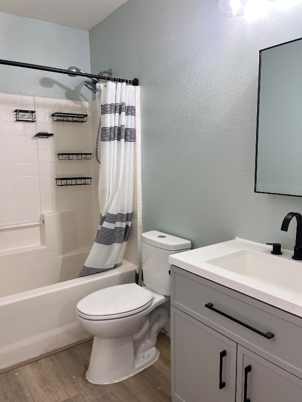 Building Photo - 638 Ribbon Grass Ave