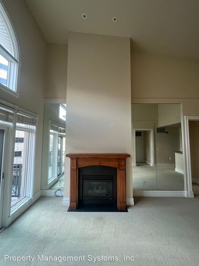 Foto del edificio - 2 br, 2 bath House - 150 S 300 E #403