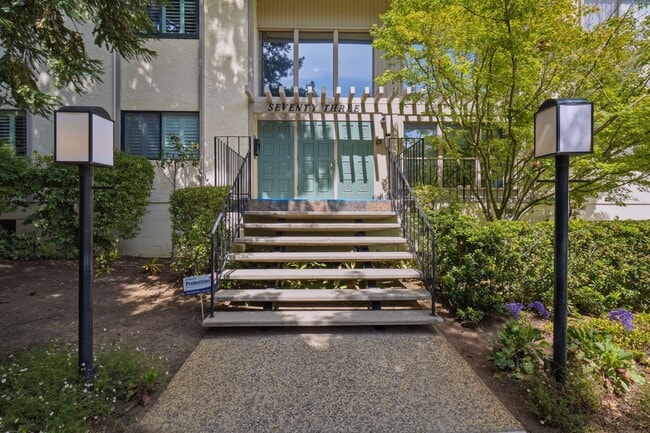 Building Photo - 73 3rd St