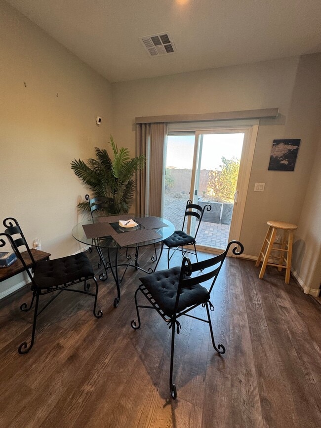 Foto del edificio - 5686 Alta Peak Ct