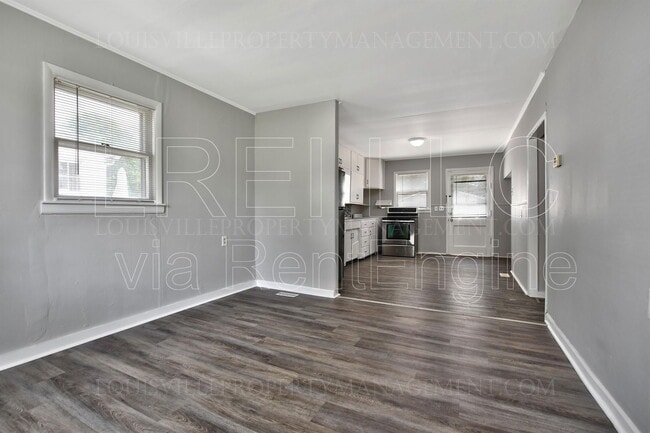Building Photo - 1733 McDonald Ln