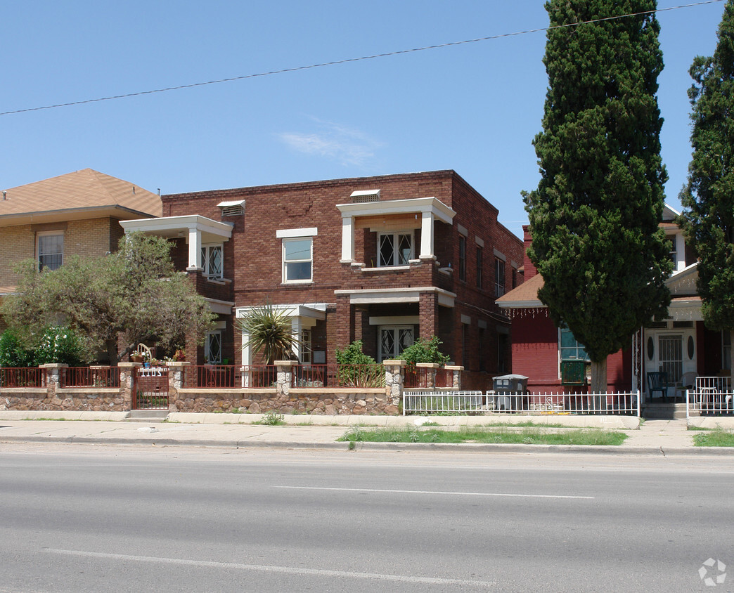 Building Photo - 1103 E Rio Grande Ave