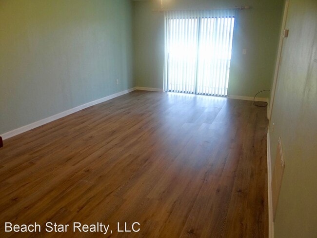 Building Photo - 2 br, 2 bath House - 1206 Tradewinds I
