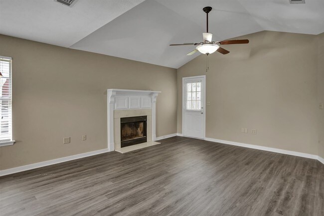 Building Photo - 416 Pelican Way