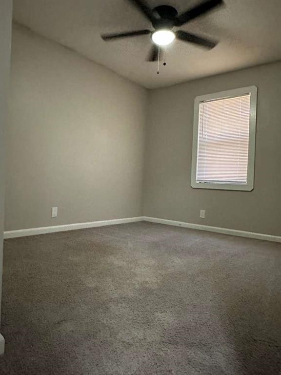 Foto del edificio - 337 Bradley Woods Ct NW