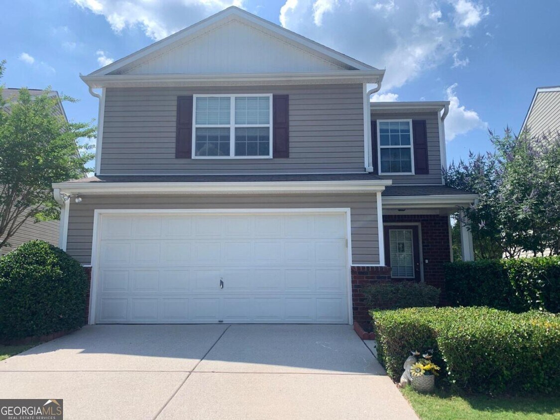 Foto principal - 2935 Mayfair Dr