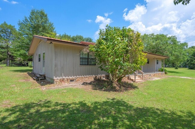Building Photo - 803 Ingle Rd