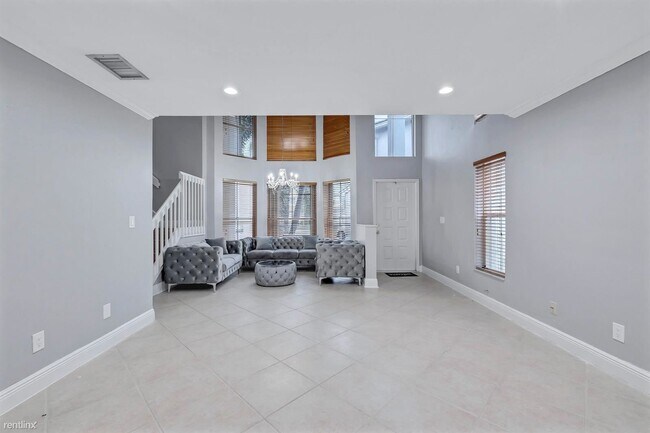 Foto del edificio - 3 br, 2.5 bath House - 5222 NW 53rd Cir
