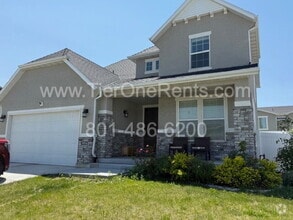 Building Photo - 8054 Oakridge Park Dr