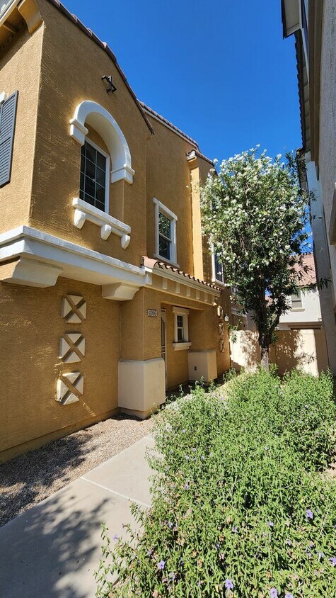 Primary Photo - Great home in Gilbert