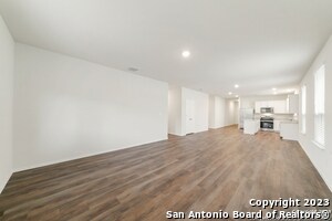 Building Photo - 11451 Long Rider