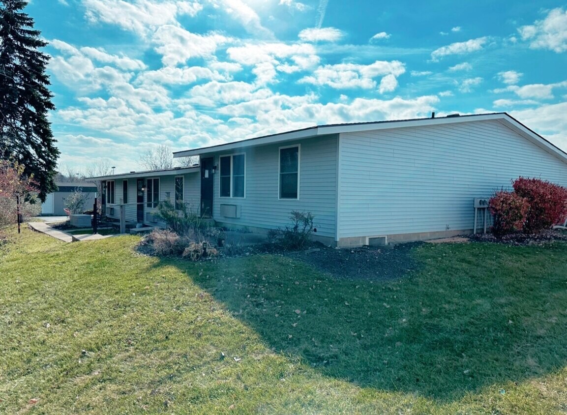 Concord Square Apartments Apartments in Mansfield, OH