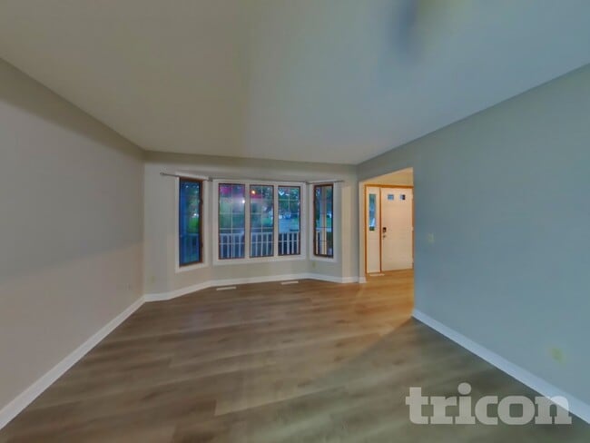 Building Photo - 13537 Dellwood Ct