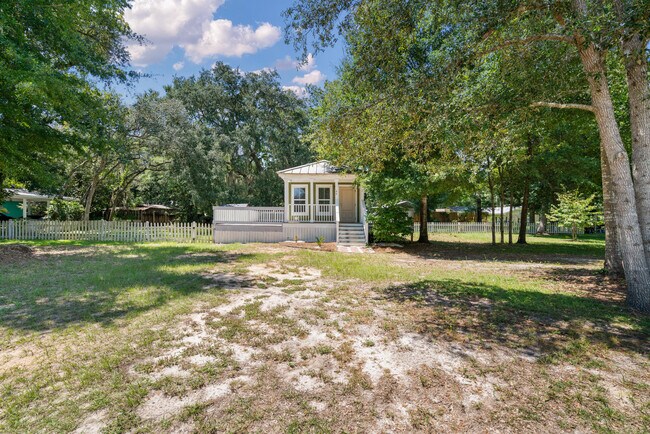 Foto del edificio - 40 Horseshoe Ln