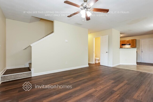 Building Photo - 215 Bramble Bush Trail