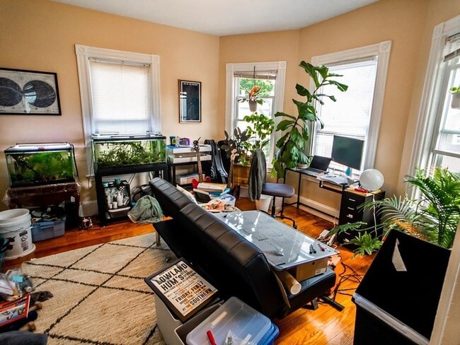 Photo - 30 Spring Park Ave Apartment