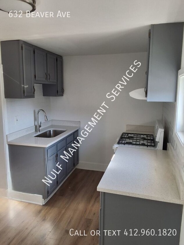 Foto principal - 2 Bed, 2 Bath unit in Midland