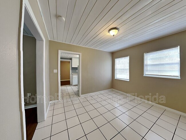 Foto del edificio - 1509 Douglas St
