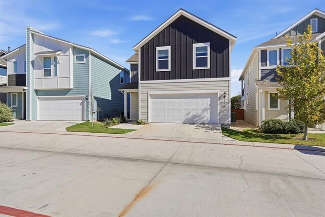 Building Photo - 4806 Plum Peach Bend