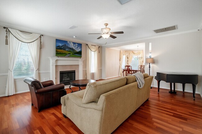 Foto del edificio - 9706 Broadley Dr
