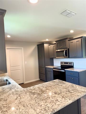 Building Photo - 107 Guavin Ln