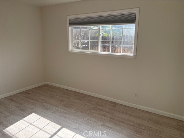 Foto del edificio - 327 Naomi St