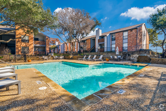 Building Photo - Falltree Apartments