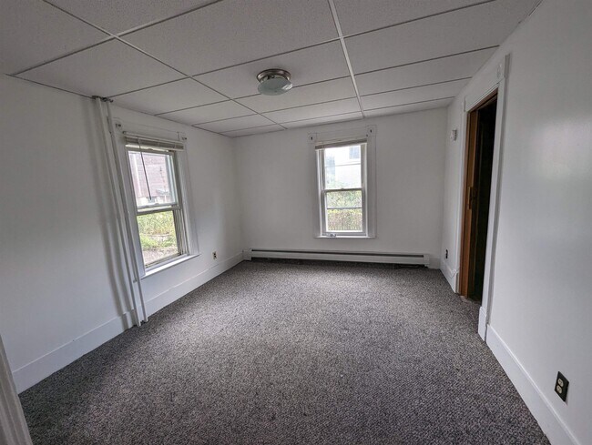 Foto del edificio - 400 Cliff St