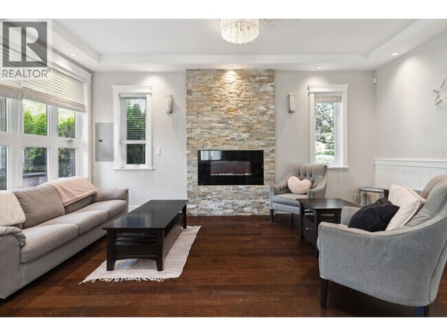Photo du bâtiment - 3201 W 39th Ave