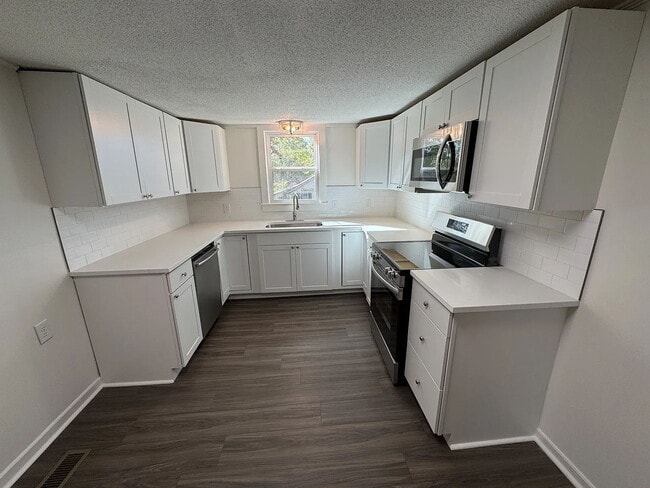 Photo - 2 Bed, 1 bath in Central Apartment