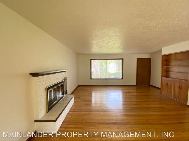 Foto del edificio - 3 br, 1 bath House - 5956 SW DICKINSON ST