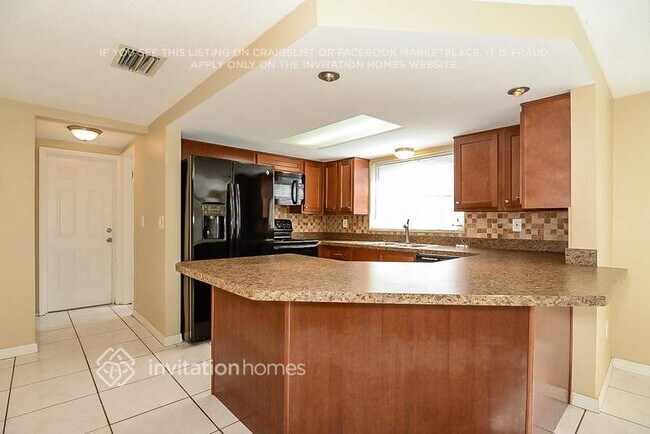 Foto del edificio - 1741 Dartmouth Dr